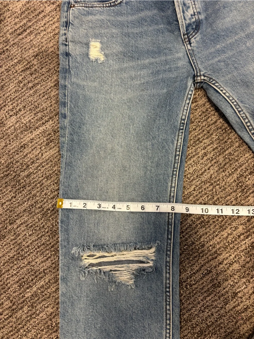 “We The Free” Women’s Distressed High-Rise Blue Jeans. Size 27. - Picture 7 of 9